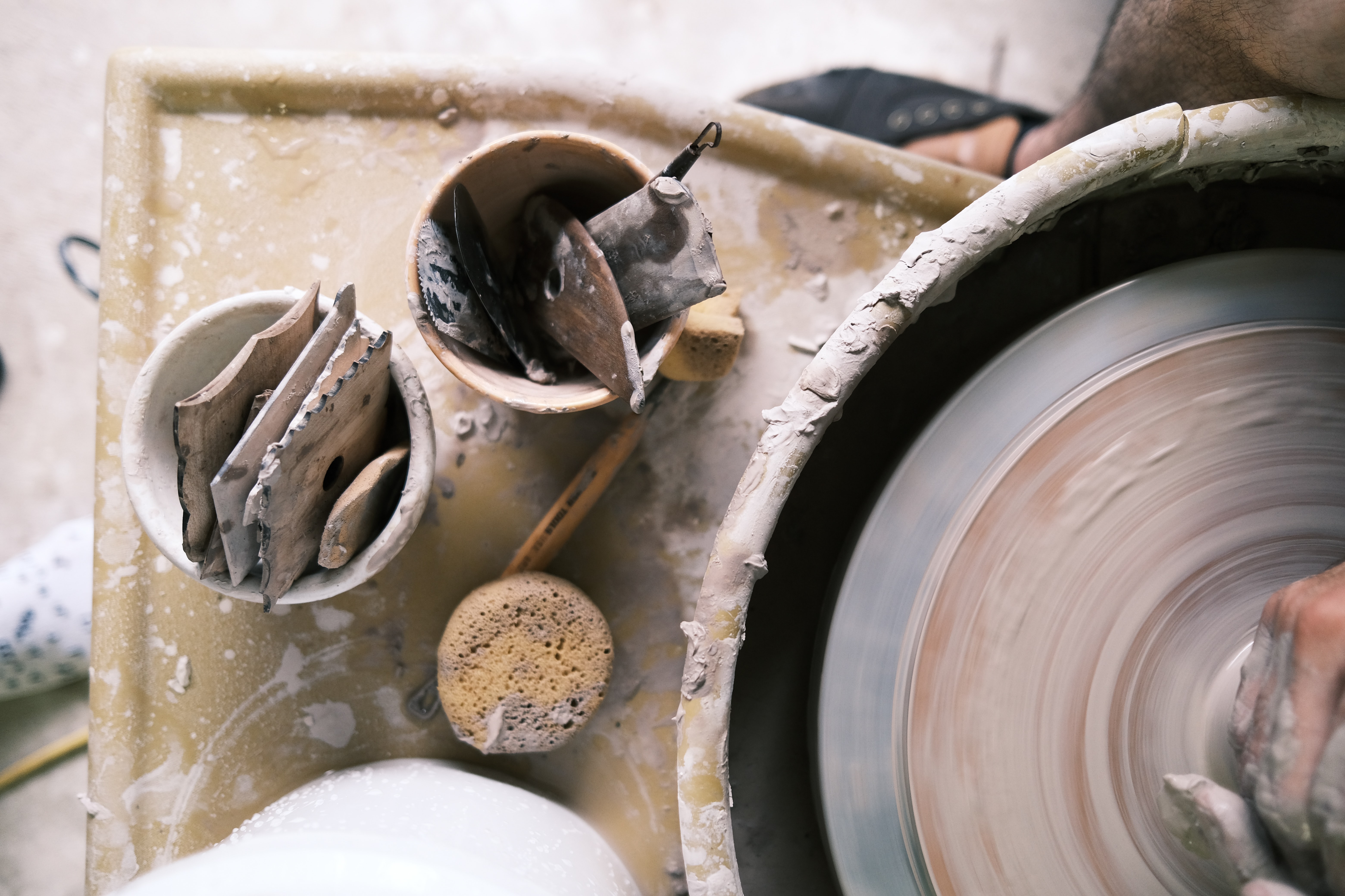 10 superbes ateliers où aller apprendre la poterie et la céramique à Montréal